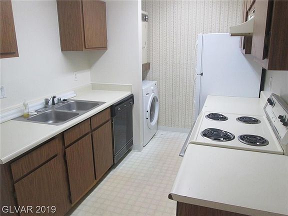 5th image of 1303 Darlene Way APT 202A