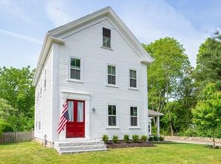 88 Highland St, Marshfield, MA 02050