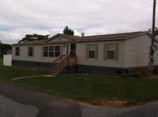 134 S Chestnut St, Annville, PA 17003