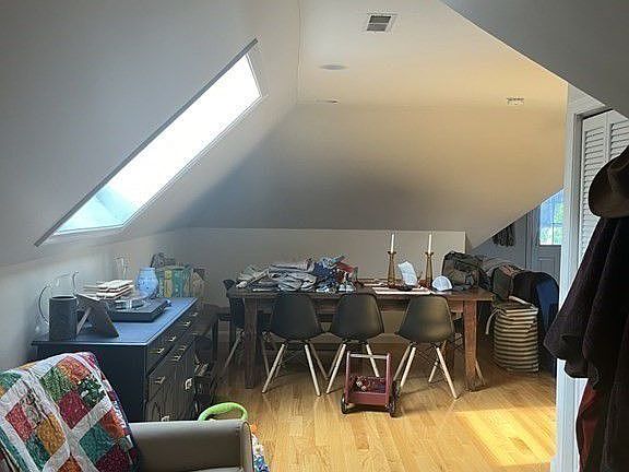 5th image of 290 Adams St APT 5