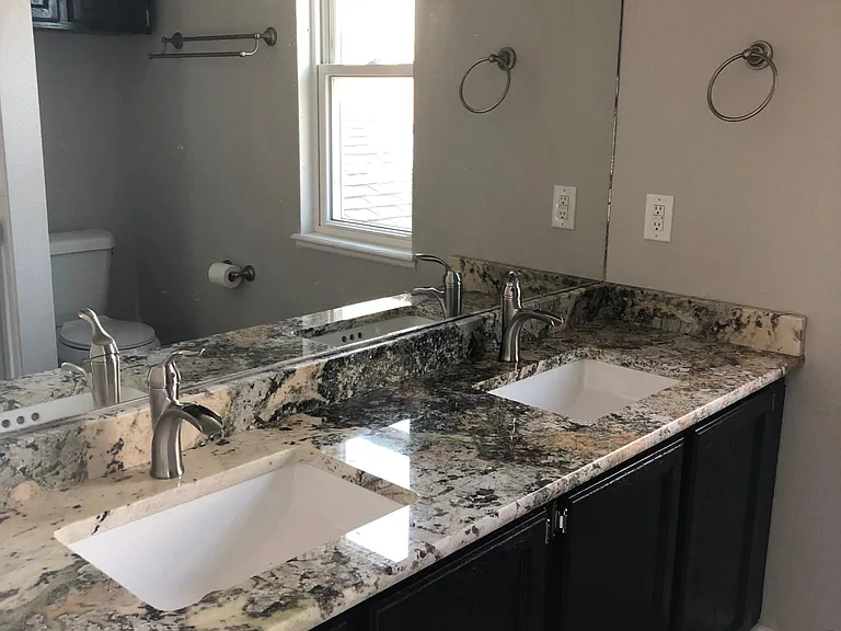 8319 Chancellor Dr — Photo 13