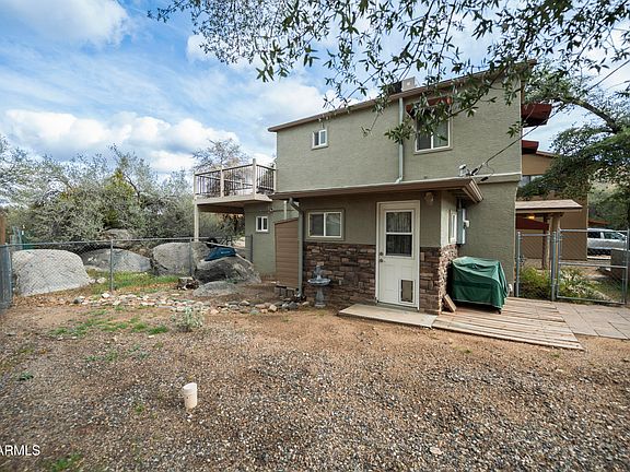 4th image of 16830 W West Way