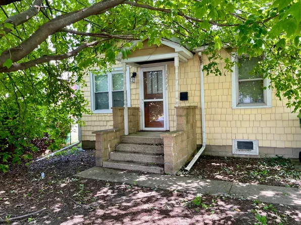 1206 Oakland Ave, Joliet, IL 60435