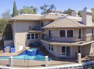 325 S Mohler Dr, Anaheim, CA 92808