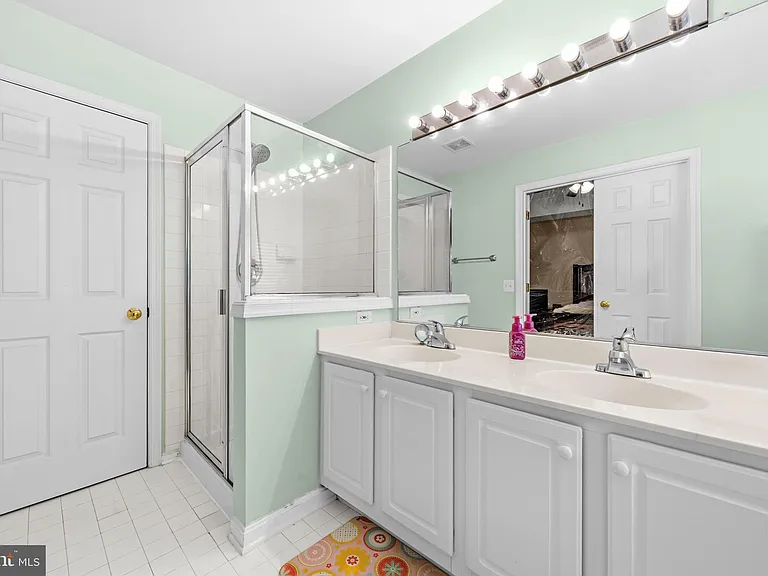 13967 Gill Brook Ln — Photo 23