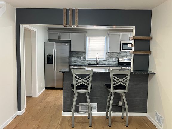 Breakfast Bar