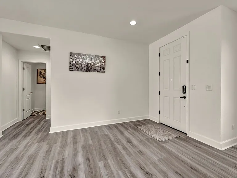 10677 Foxberry Park Dr — Photo 46