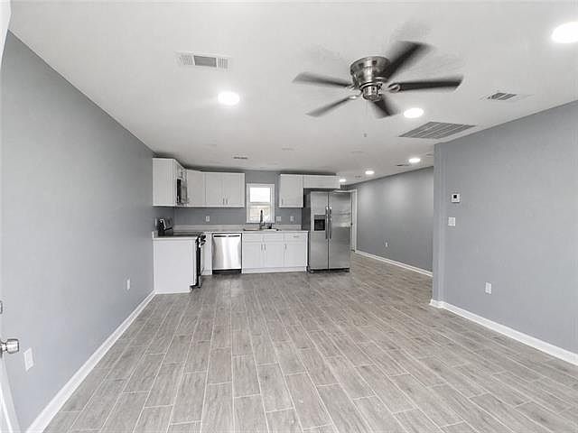 2nd image of 1241 Central Ave