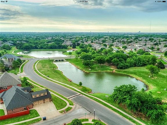 3rd image of 16708 Village Garden Dr