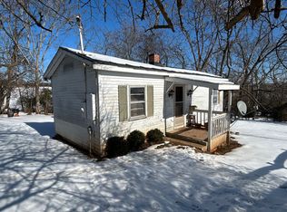 19169 Annadale Farm Dr, Gordonsville, VA 22942
