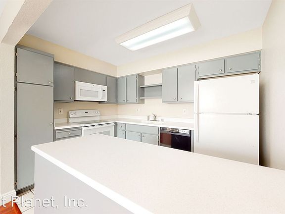 5th image of 5485 Sean Cir APT 94
