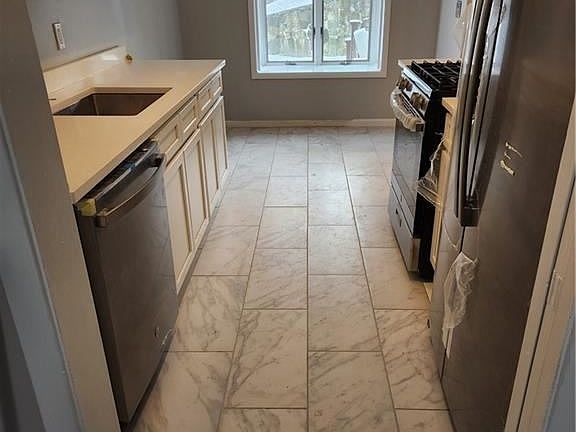 2nd image of 165 New Chalet Dr