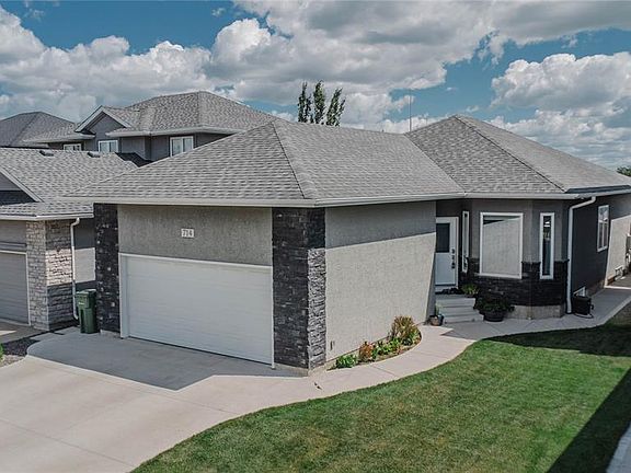 2nd image of 714 Sutter CRESCENT