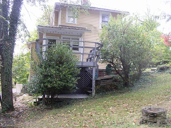 2nd image of 158 Bailey Cir