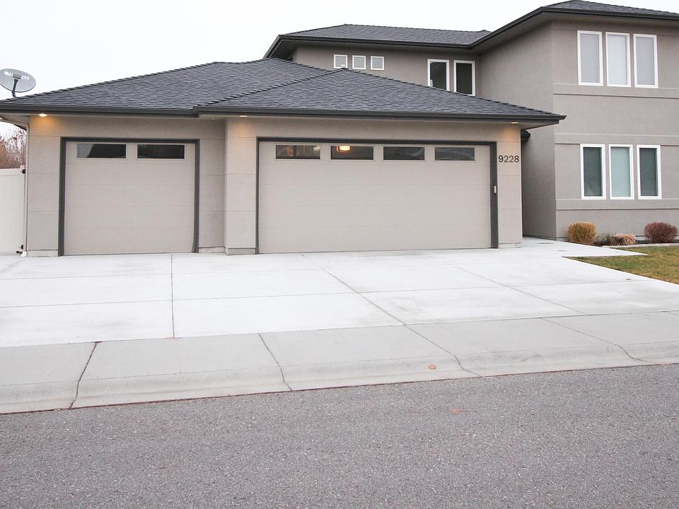 1st image of 9228 W Arabian Dr