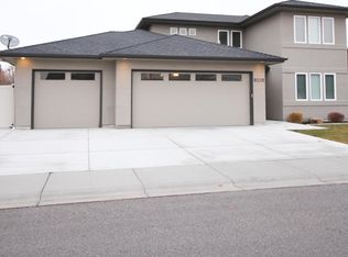 9228 W Arabian Dr, Boise, ID 83709