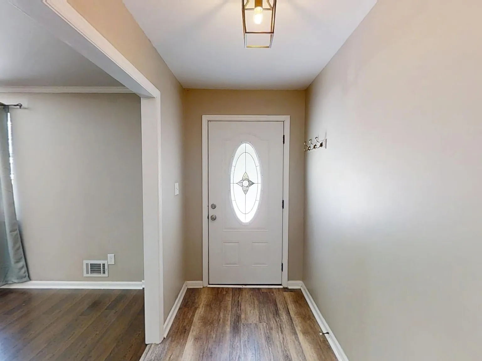 321 Oak Lake Drive - 1 — Photo 2