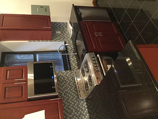 Rented by Yael Dunsky Real Estate | media 1