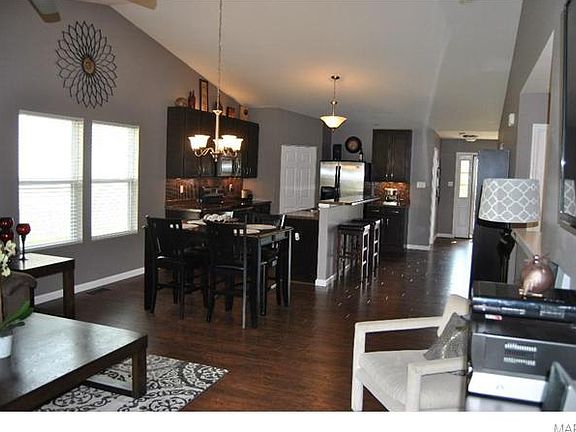 3rd image of 200 Preserve Park Pl