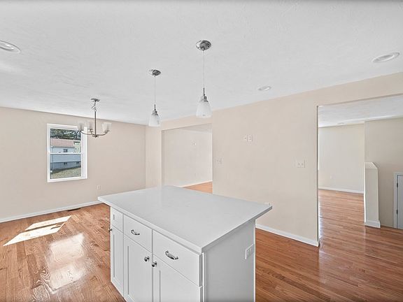 5th image of 37 Lafayette St