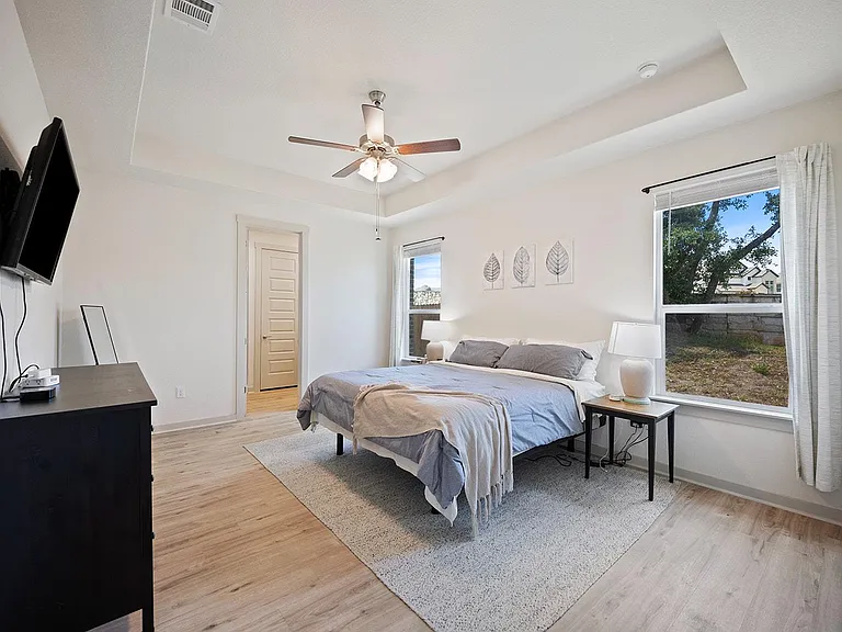 900 Balsora Cv — Photo 11