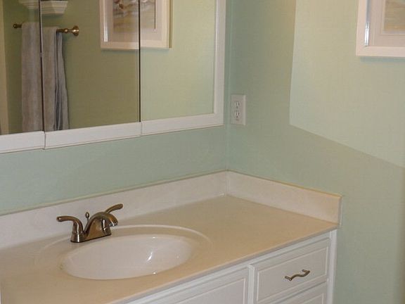 5th image of 4706 Walnut Hill Dr