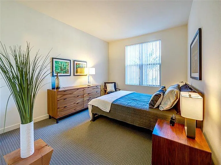 Monterey Station Apartments — Photo 10
