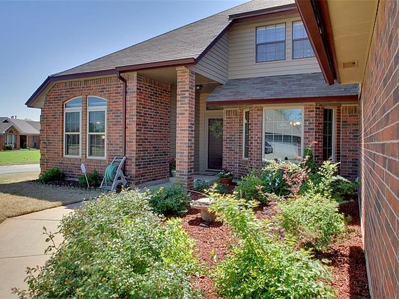 2nd image of 10100 Glascow Dr