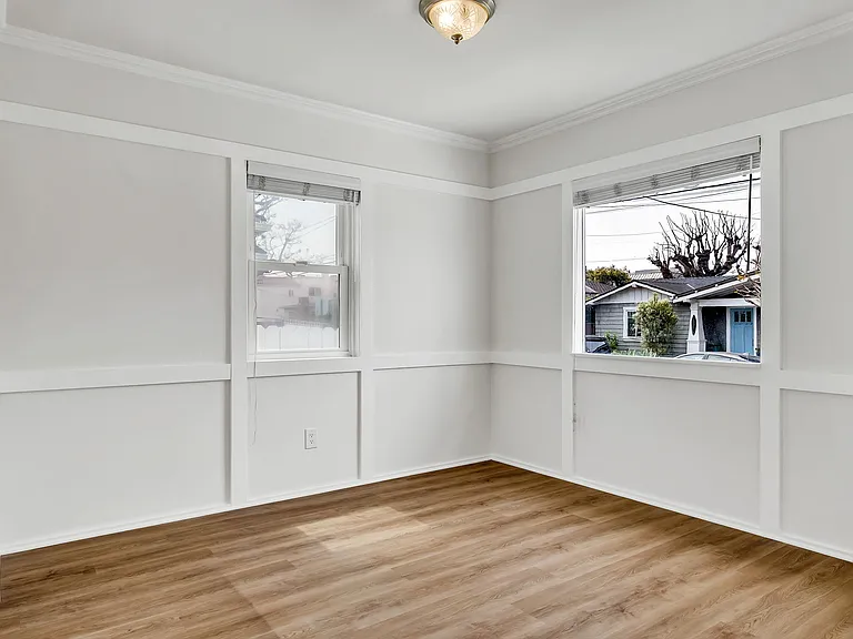 1536 Bonnie Brae St — Photo 7