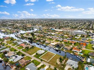 3414 SE 17th Pl, Cape Coral, FL 33904