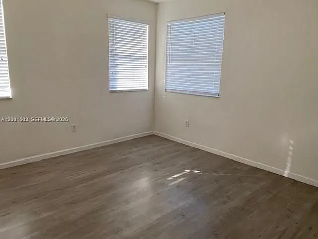 16568 SW 54th St — Photo 20