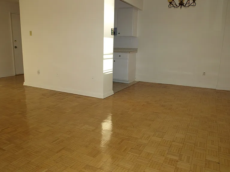1770 Paris St — Photo 10