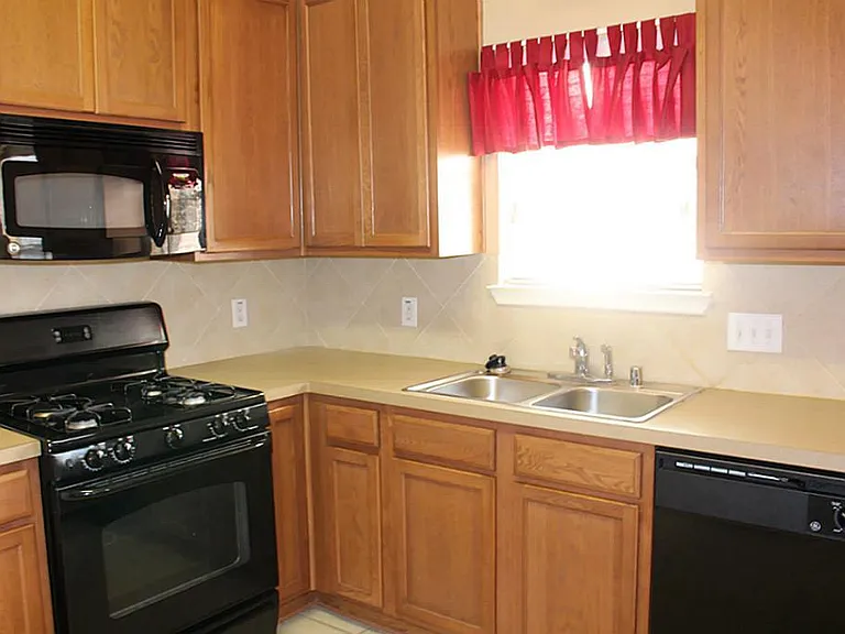 8331 Loetsch Ridge Way — Photo 11