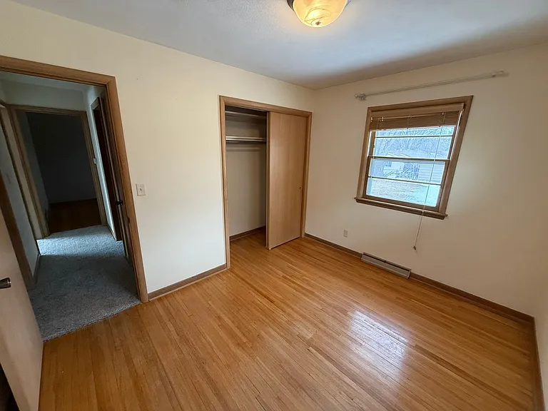 1400 S Riverdale Rd — Photo 12