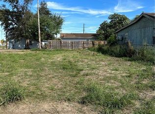 830 N Martinez Ave, Weslaco, TX 78596