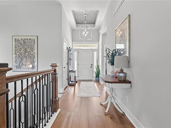 4th image of 8882 McCoy St