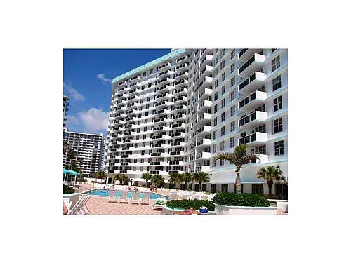 3000 S Ocean Dr Photo 1