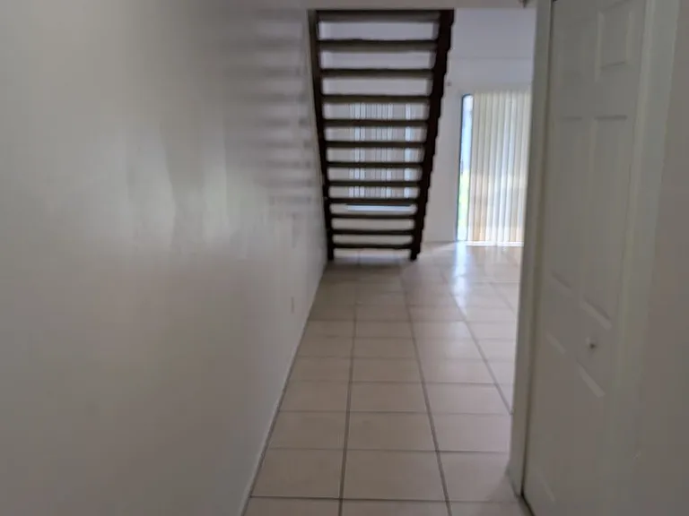 2702 Tally Ho Ave — Photo 3