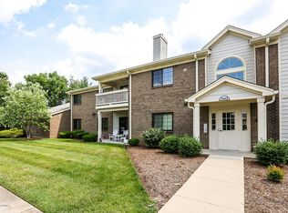 3503 Lennox View Ct, Louisville, KY 40299