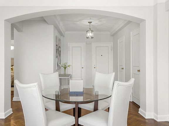 4th image of 33 E End Ave #1C