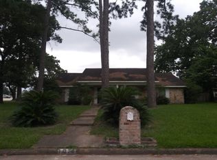 1014 Old Mill Ln, Houston, TX 77073