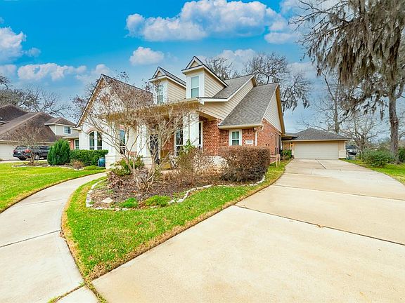 3rd image of 5018 Oxbow Cir E