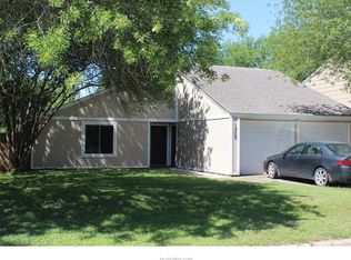 1408 Lemon Tree Ln, College Station, TX 77840