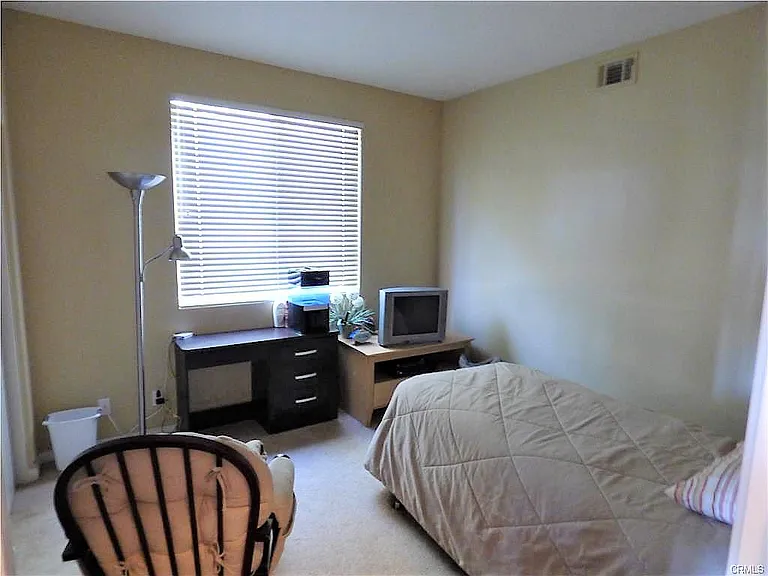 25565 Pacific Hills Dr — Photo 18