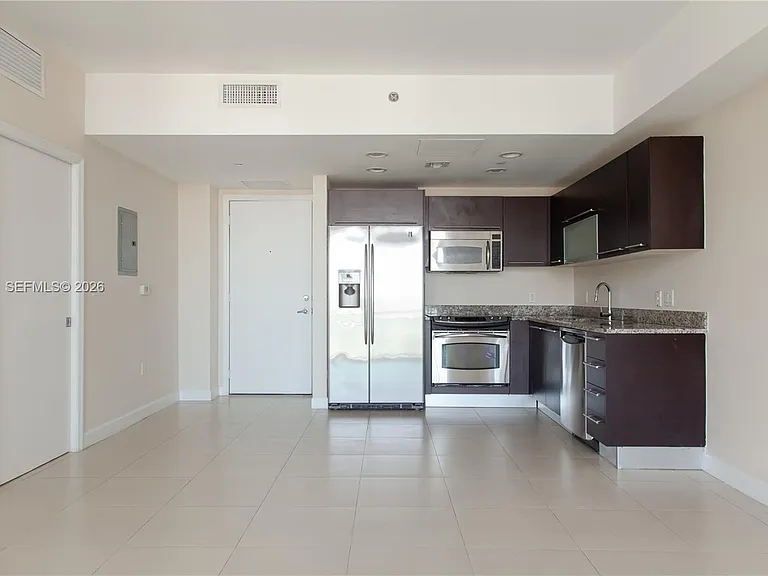 951 Brickell Ave #4009 — Photo 2