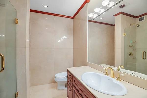 Sold by Douglas Elliman | media 10