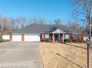 6301 Cedar Break Dr, Fort Smith, AR 72916