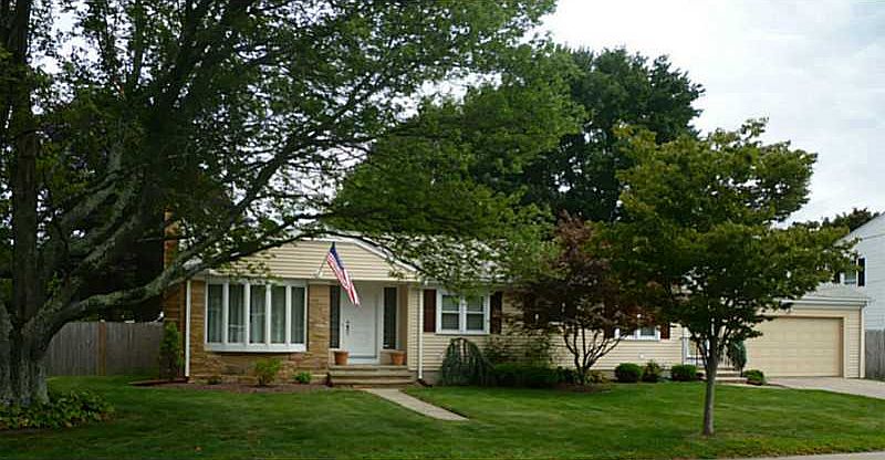 1st image of 400 Dover Ave