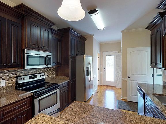 5th image of 110 Carolina Forest Dr
