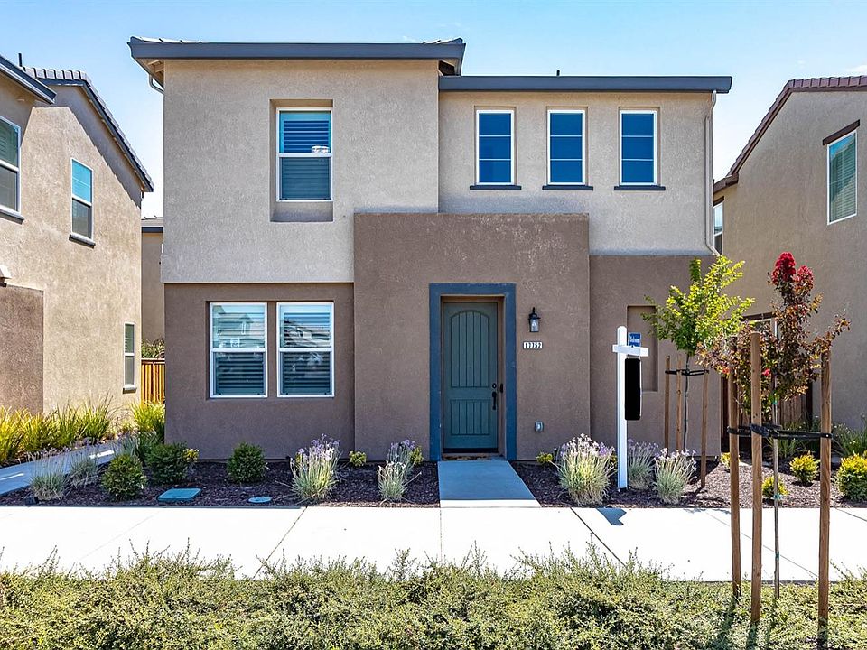 1st image of 17752 Imperial Dr
